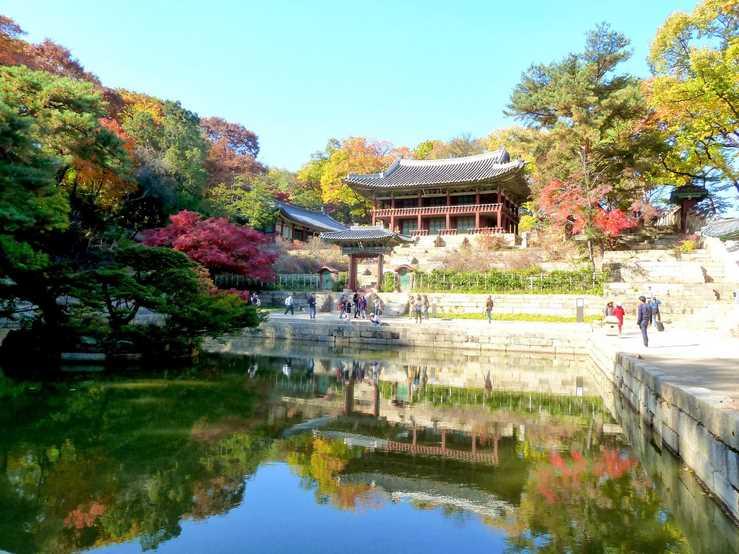 tempat wisata romantis di korea